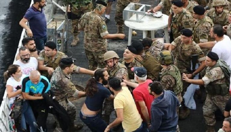 مواجهات بين الجيش اللبناني ومتظاهرين - أرشيفية
