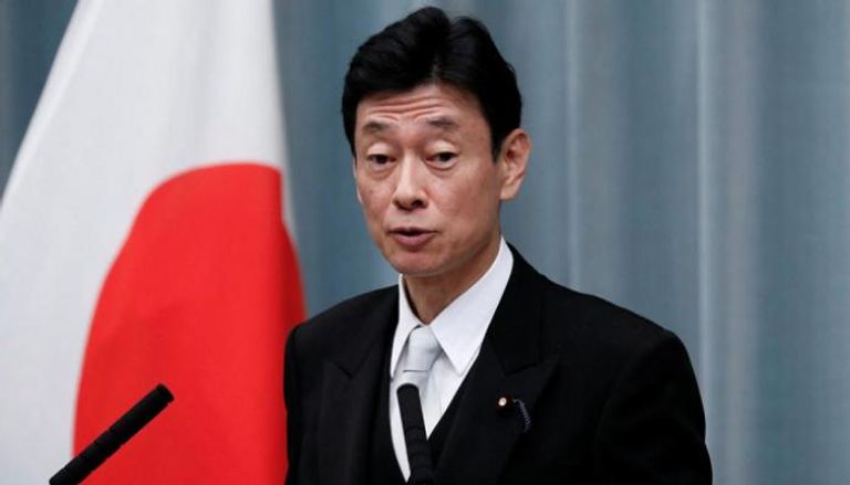 ياسوتوشي نيشيمورا وزير الاقتصاد الياباني