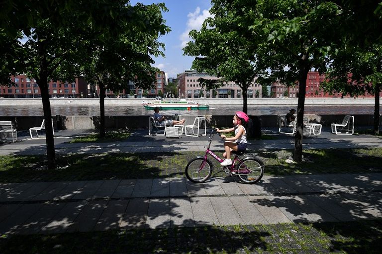 موسكو تنبض بالحياة مجددا