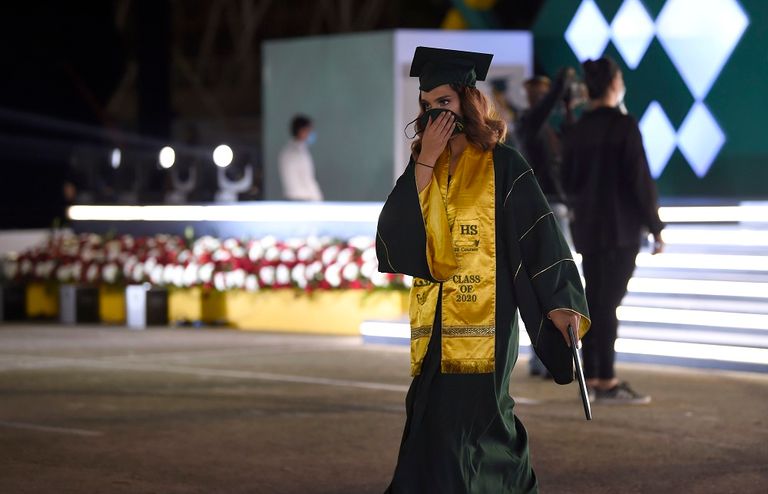 الحفل شهد إطلاق ألعاب نارية في السماء