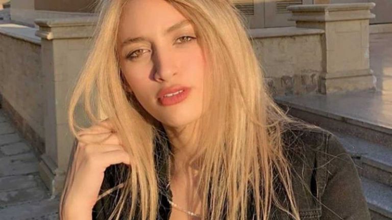 مودة الأدهم حنين حسام ومودة الأدهم