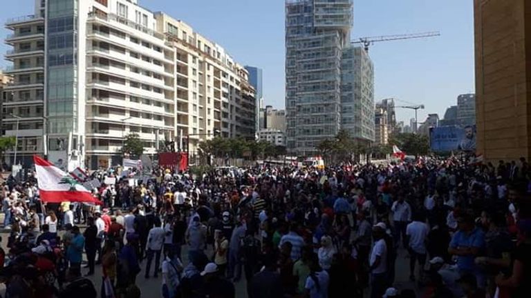 رئيس  الوزراء اللبناني حسان دياب - أرشيفية