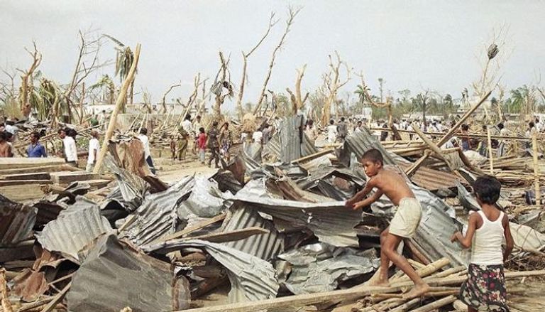 بلدة ساتوريا في منطقة مانيكانج بوسط بنجلاديش بعد إعصار 1989