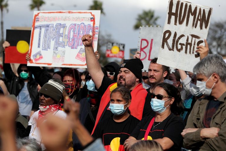 مظاهرات احتجاجية في العالم ضد العنصرية وعنف الشرطة