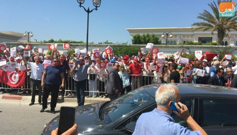 وقفة احتجاجية أمام البرلمان التونسي - أرشيفية