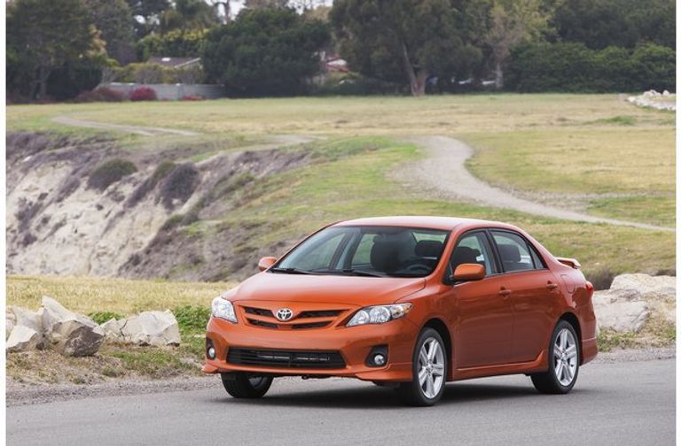 سيارة تيوتا صيانة السيارة ضمن الأخطاء