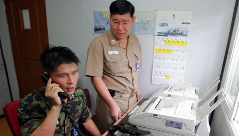 ضابط كوري جنوبي يتواصل مع الشمال عبر مكتب الاتصال