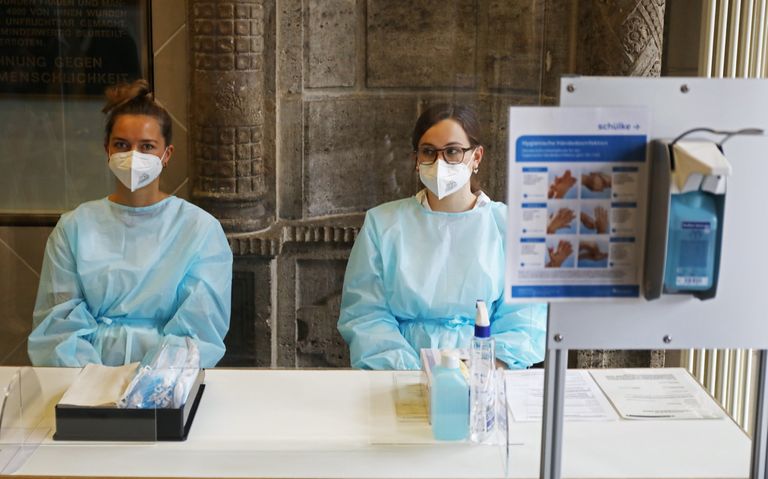 كورونا يواصل الانتشار حول العالم