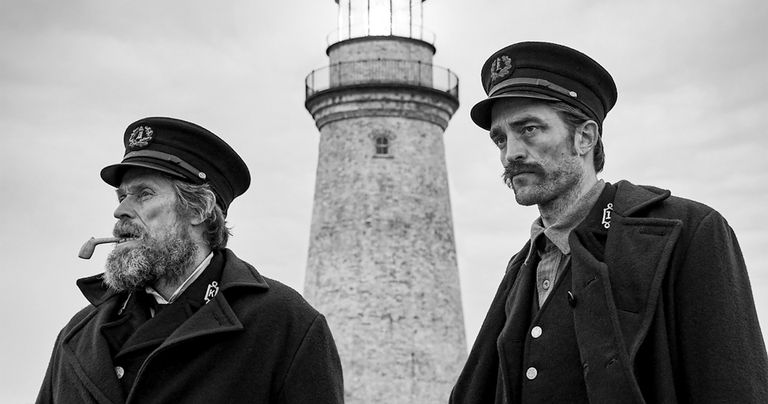 لقطة من فيلم The Lighthouse مشهد من فيلم WAVES