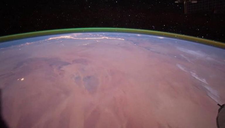صورة التقطها مسبار تريس جاس  للوهج الأخضر حول المريخ