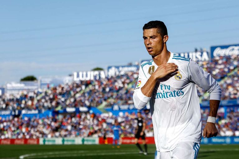 كريستيانو رونالدو لاعب ريال مدريد السابق كريستيانو رونالدو