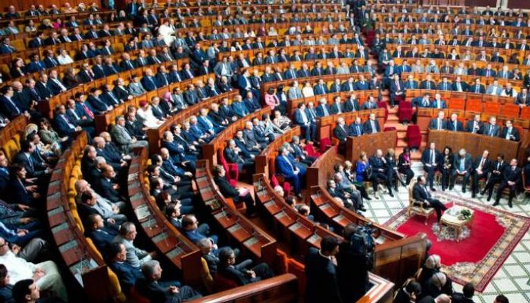 البرلمان المغربي يناقش قانونا يمنع الجماعات الإرهابية من أسلحة الدمار الشامل
