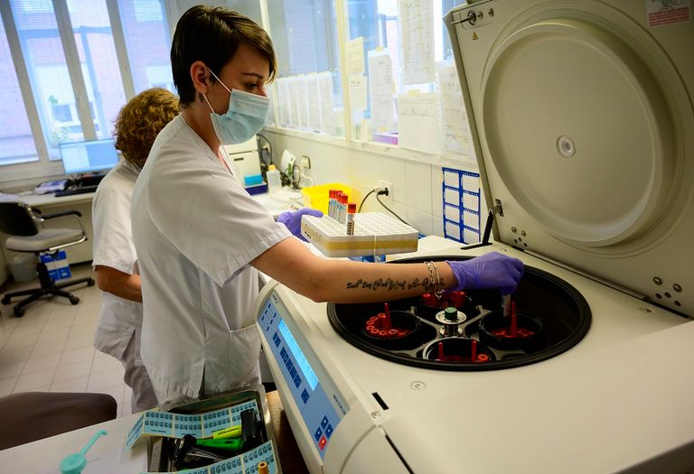 الصين تسجل 32 إصابة جديدة بكورونا