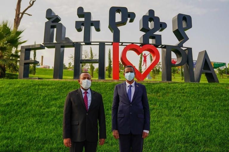 رئيس الوزراء الإثيوبي ونائب رئيس المجلس السيادي السوداني