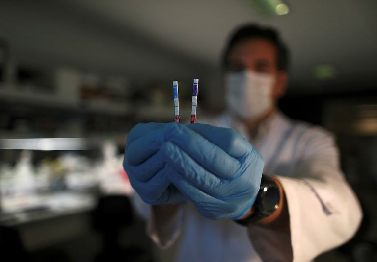 أصحاب فصيلة الدم A معرضون بدرجة أكبر من غيرهم للإصابة بالفيروس