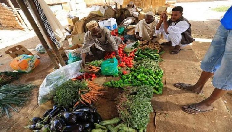  بائع خضار في السودان - رويترز 