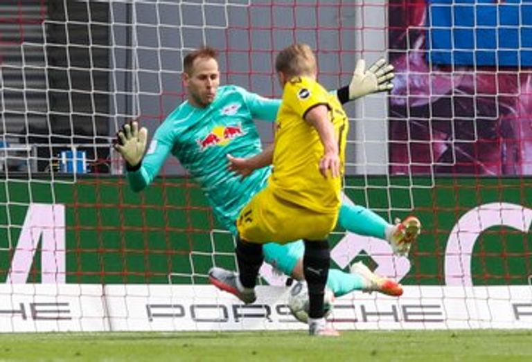 من مباراة بروسيا دورتموند ولايبزيج