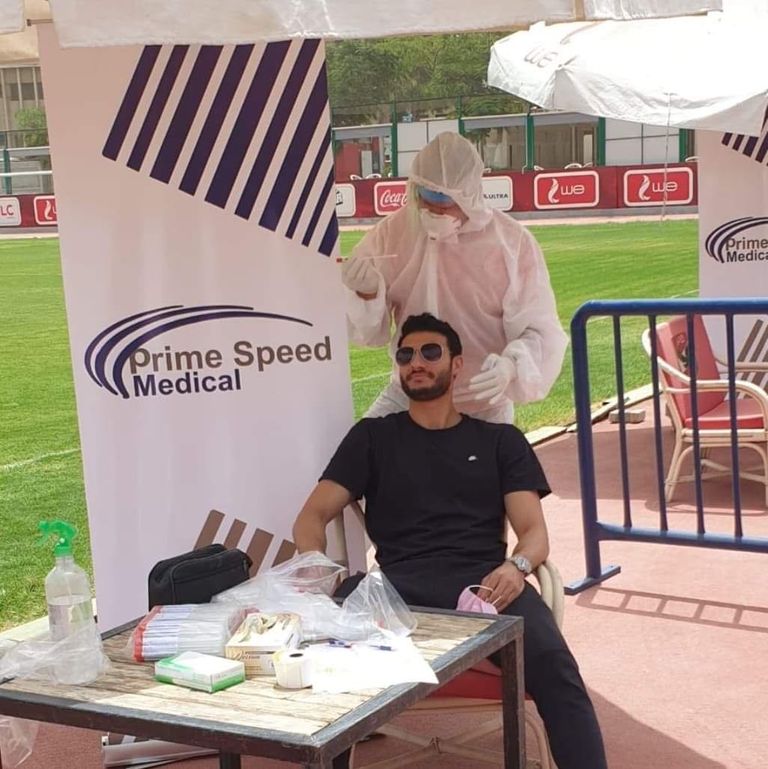 أحمد فتحي لاعب النادي الأهلي قبل إجراء فحص كورونا