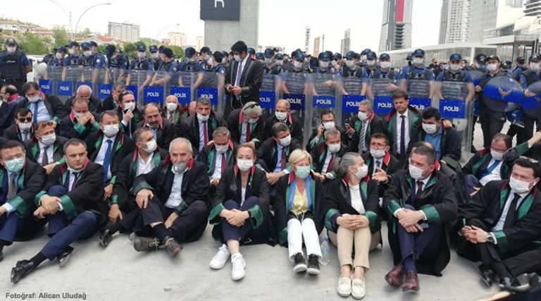 جانب من مسيرة المحامين ضد تدخلات أردوغان- أرشيفية