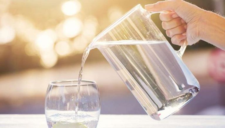 أهمية شرب الماء للجسم في الصيف