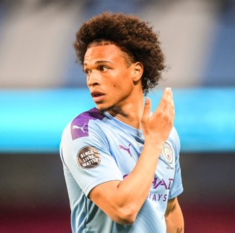 ليروي ساني رياض محرز نجم مانشستر سيتي