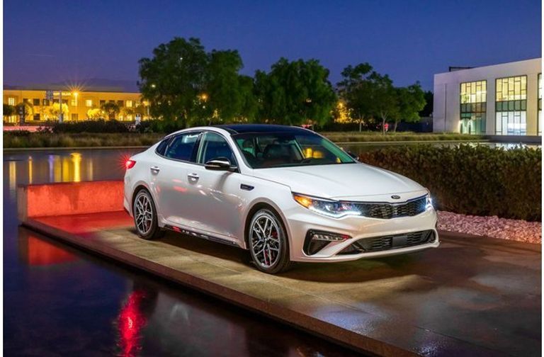 طراز كيا Optima موديل 2020