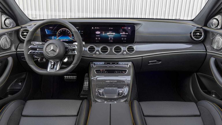 طراز بي إم دبليو M5