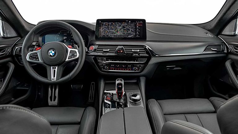 طراز بي إم دبليو M5