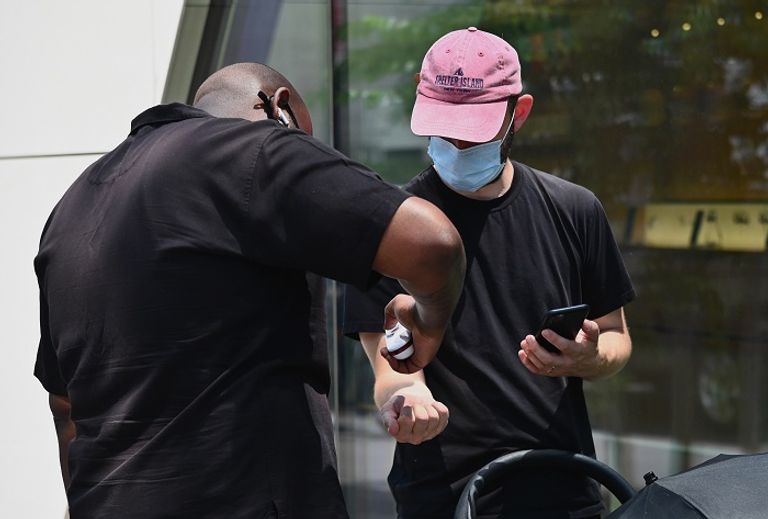 تحالف داعم لإنتاج لقاحات لفيروس كورونا يعتزم إنتاج 4 مليارات جرعة