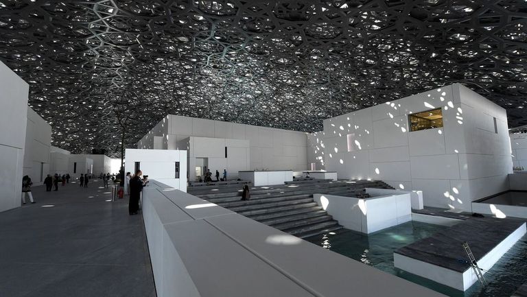 متحف اللوفر في أبوظبي