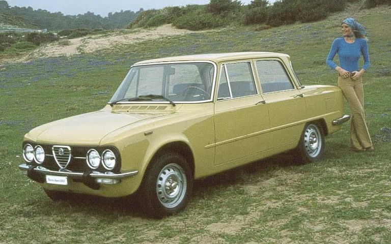 طراز ألفا روميو 33 Stradale