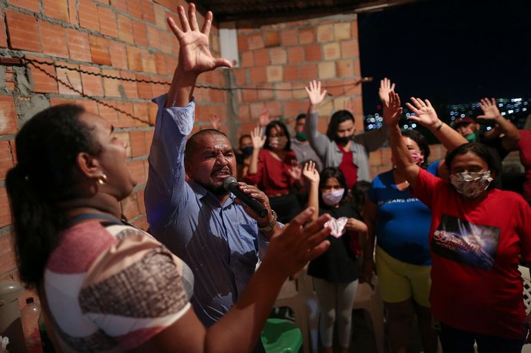 حفار القبور البرازيلي إيزاياس ناسيمنتو