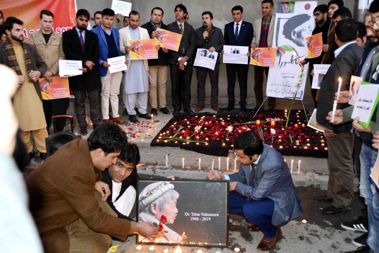 الطبيب الياباني تيتسو ناكامورا