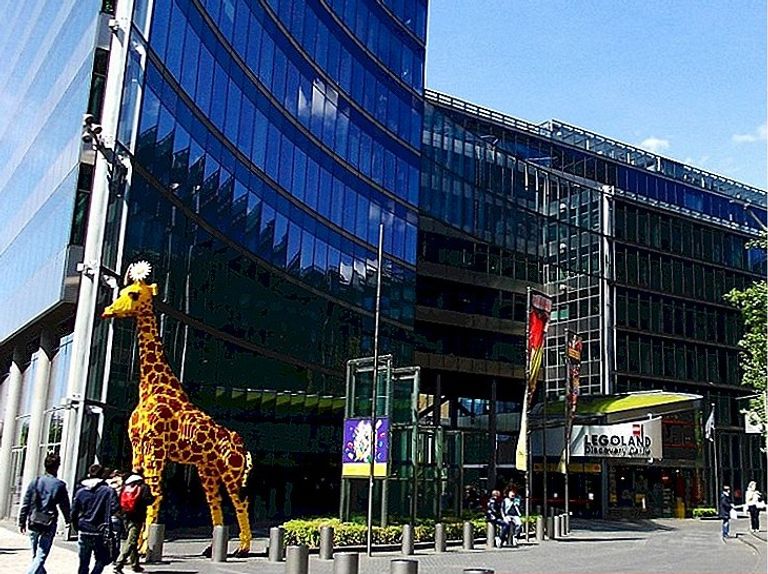 مركز ديسكفري ليجولاند في ألمانيا ملاهي ماجيك ووتر كيوب المائية  الصينية أحد المزارات الممتعة للأطفال