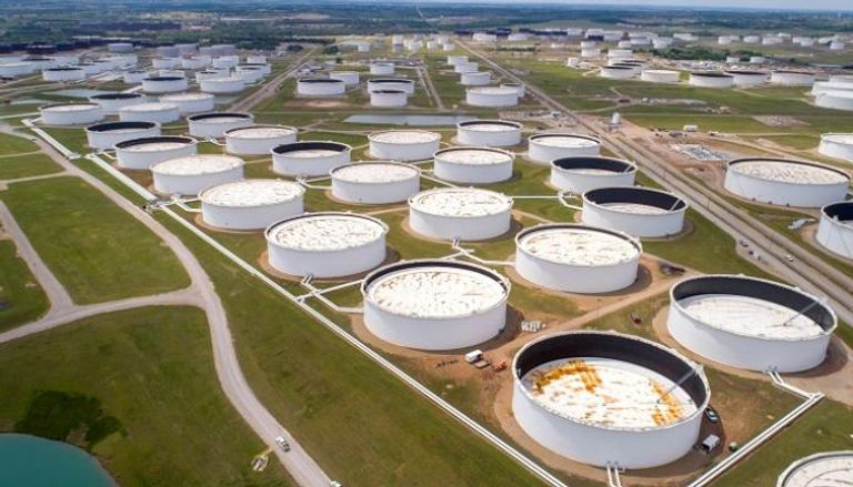 صهاريج تخزين النفط الخام في أوكلاهوما - رويترز