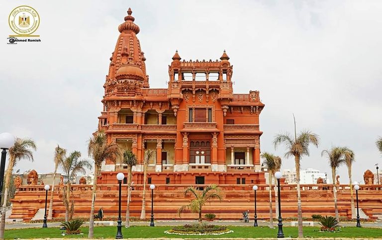 قصر البارون من الداخل