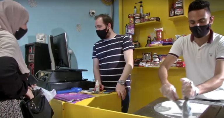 آيس كريم على شكل فيروس كورونا 
