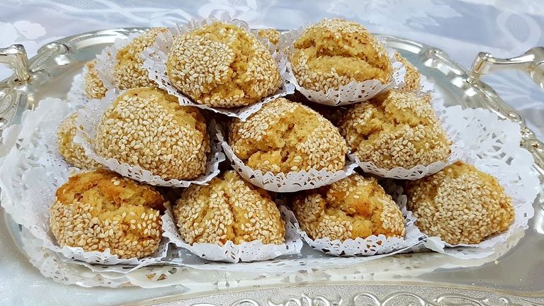 طريقة عمل الجلجلانية المعسلة طريقة عمل الجلجلانية التونسية