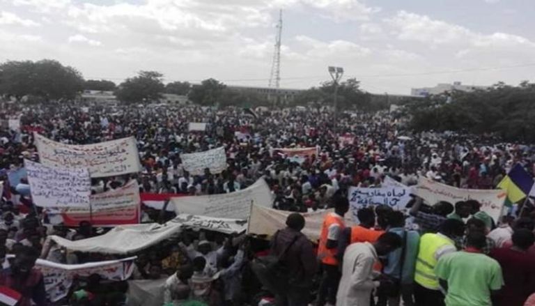 جانب من المظاهرات في السودان 