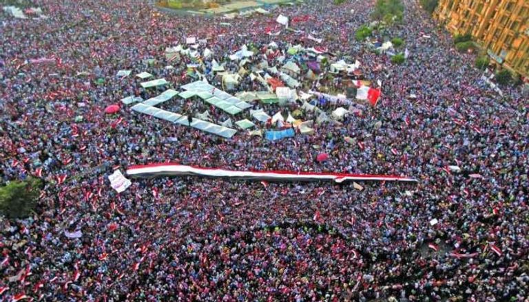 ملايين المصريين في ميدان التحرير بمشهد من ثورة 30 يونيو