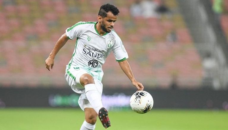 عبدالفتاح عسيري لاعب أهلي جدة