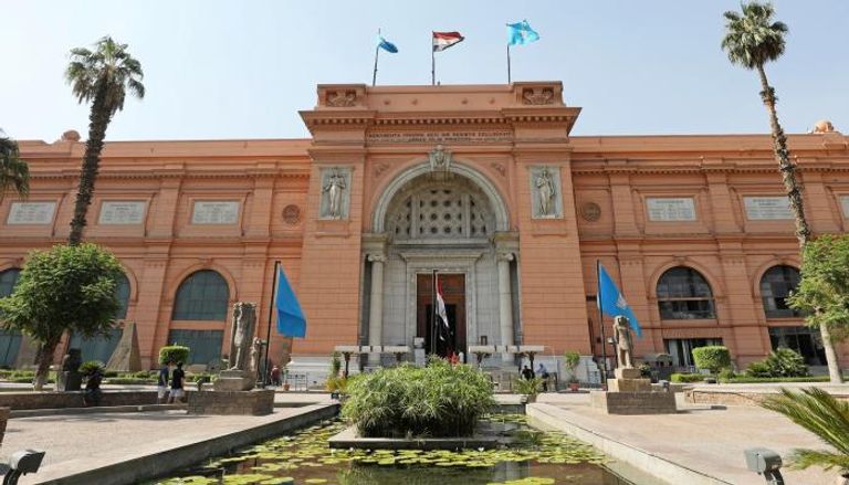 المتحف المصري بميدان التحرير في القاهرة