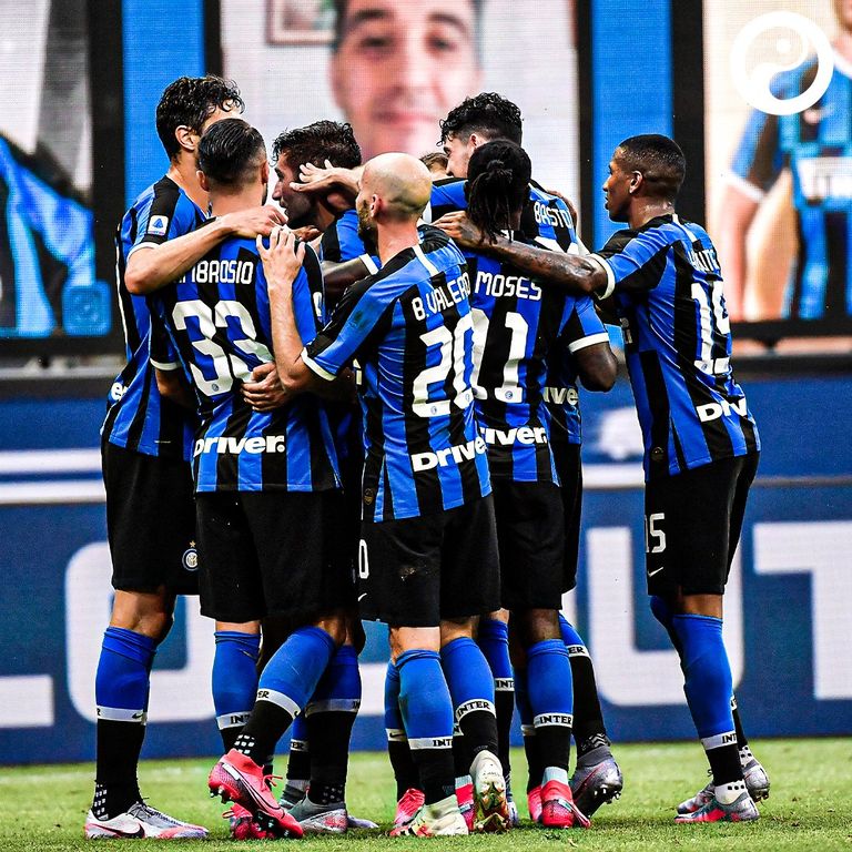  فريق إنتر ميلان الإيطالي