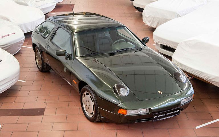 بوجاتي La Voiture Noire