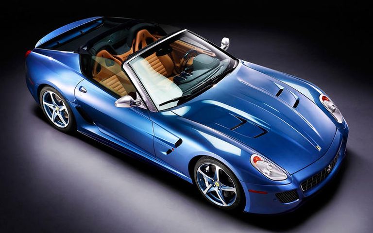 بوجاتي La Voiture Noire