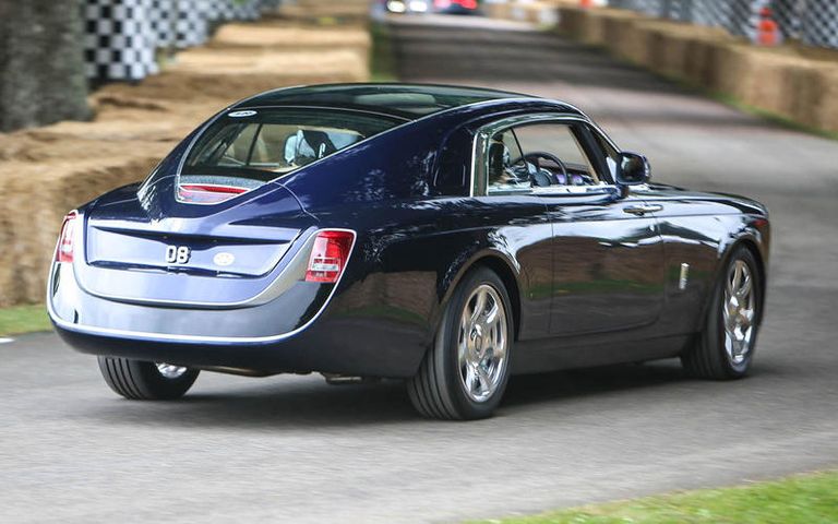 بوجاتي La Voiture Noire
