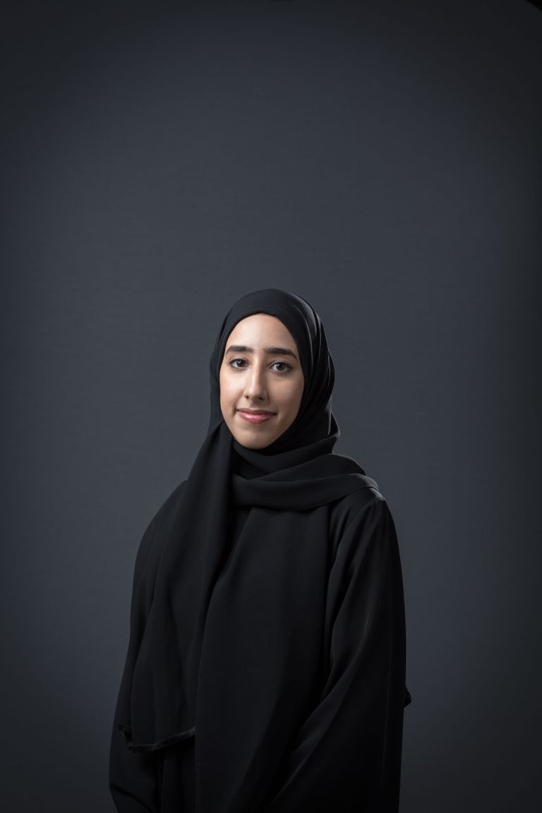 مريم الشامسي مسؤولو المشروع خلال المؤتمر الصحفي الافتراضي