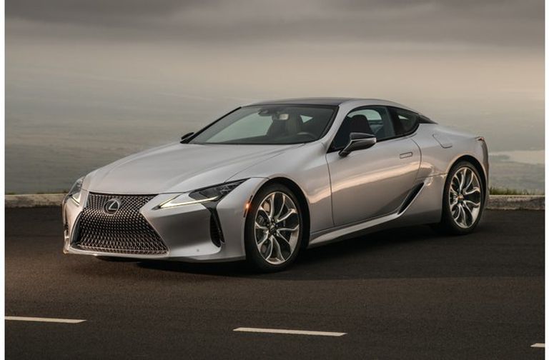 ماركتا لكزس وأودي