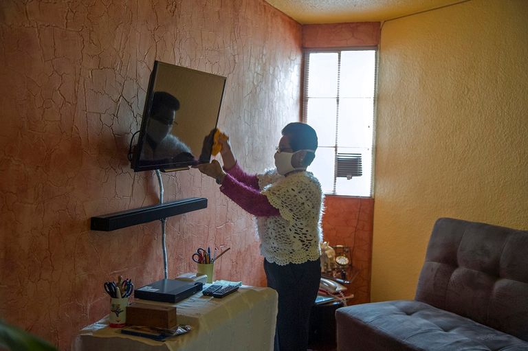 العاملة المنزلية في مكسيكو فيرونيكا سانشيس