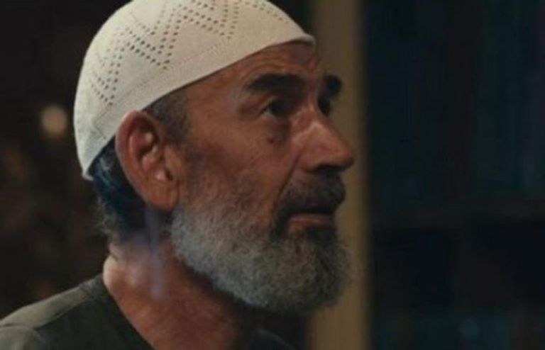 الفنان الراحل محمود جمعة